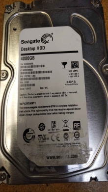 ST4000DM000