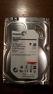 ST2000DM001