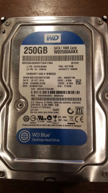 WD2500AAKX-08U6AA0