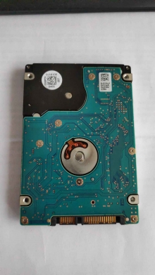 HTS725032A7E630