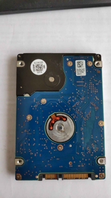 HTS725032A7E630