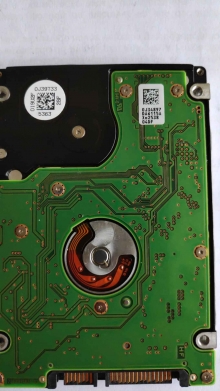 HTS725050A7E630