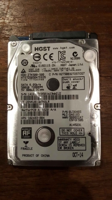 HTS725050A7E635