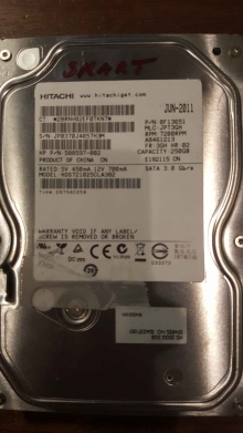 HDS721025CLA382