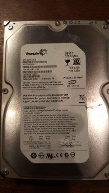 ST3320820SCE