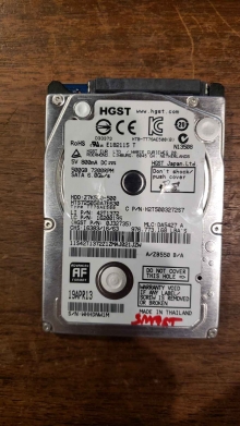 HTS725050A7E630