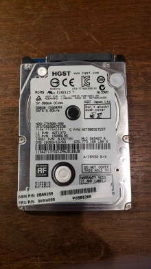 HTS725050A7E630