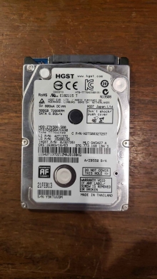 HTS725050A7E630