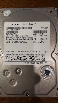 HUA721010KLA330
