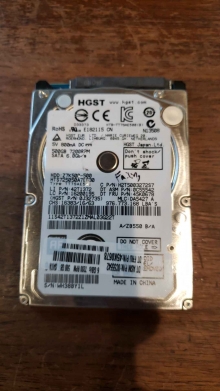 HTS725050A7E630